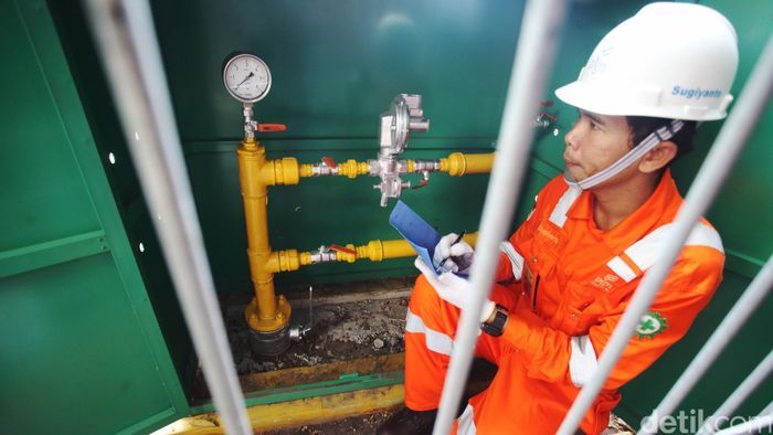 Pengalihan penggunaan dari tabung gas ke jargas harus diperhatikan aspek keamanan penggunaan bagi masyarakat (Sumber gambar : https://finance.detik.com)