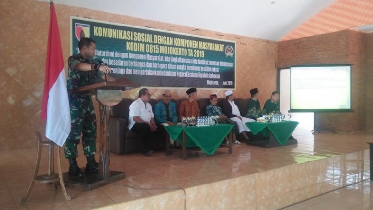 Foto : Pendim 0815 Mjk