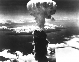 Bom atom pada saat perang dunia kedua | Dokumentasi: Time.com