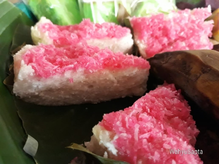 Mengenal Beberapa Jajanan Tradisional Yang Legendaris Dan Tetap Dikenang Halaman All Kompasiana Com