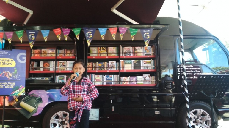 Keysa Bernyanyi Anoman Kobong|Dokumentasi pribadi