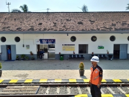Kereta Batara Kresna berhenti di Stasiun Solo Kota. - Dokpri