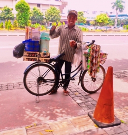 Kopi Keliling di Jl Thamrin Jakarta (Dokumentasi Pribadi)