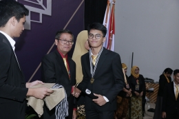 Foto : Wisuda SMAN Unggulan M Husni Thamrin Jakarta, 2019 (dokpri)