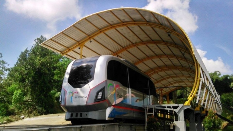 Prototype Kereta Metro Kapsul buatan Indonesia. (Sumber : BBC Indonesia) 