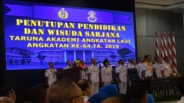 KASAL, Gubernur TNI AL, dan Senat AAL Surabaya (dokpri)