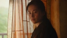 Liu Yifei sebagai Mulan banyak dipuji (dok. Disney)