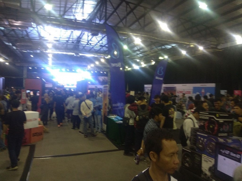 Suasana keramaian Bekraf Game Prime 2019 (dokpri)