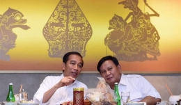 Suasana harmonis pertemuan Jokowi dan Prabowo | Tempo.co
