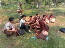 Anggota SWK menerima materi PPGD (Foto : Pendim 0815 Mjk)