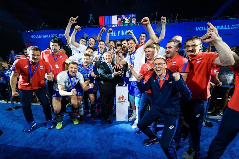 Tim putra Rusia meraih back to back championship Volleyball Nations League| Sumber: volleyball.world