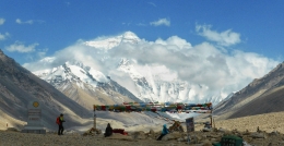 Everest Base Camp, 5.200 m (Dokumentasi pribadi)