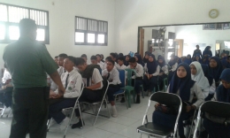Suasana sosialisasi wasbang dan belneg di SMK Muhammadiyah Sanga Sanga | dokpri