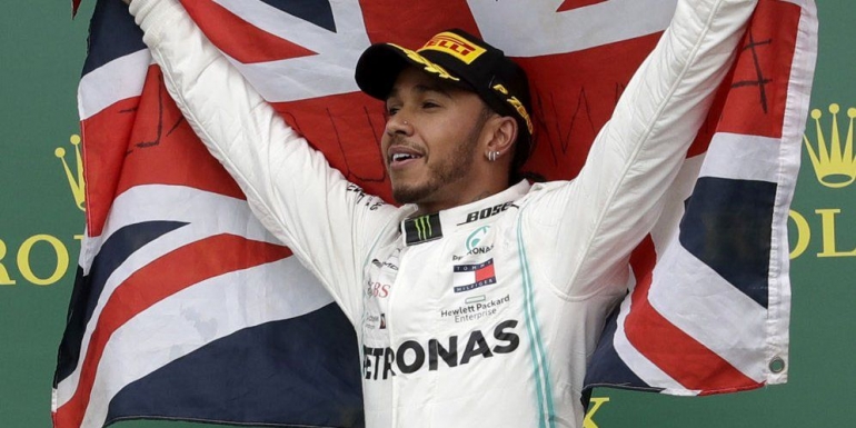 Lewis Hamilton berjaya di Silverstone, sumber: Bola.net