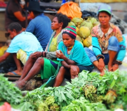 Mama mama penjual sayur di Papua (Dokumentasi Pribadi)