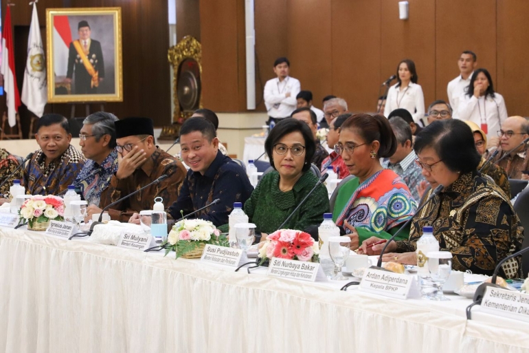 Pada tanggal 27 Maret 2019 bertempat di Auditorium Badan Pemeriksa Keuangan Republik Indonesia telah menyetujui penyampaian LKPP Tahun 2018 (tidak diaudit) dan Rapat Pembukaan Pemeriksaan LKPP Tahun 2018. Acara penyampaian LKPP Tahun 2018 (tidak diaudit) dan Rapat Masuk pemeriksaan LKPP Tahun 2018 Foto (Humas KKP)