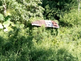 Kondisi kondisi pondok kebun setelah ditinggal petani. | Dokumentasi pribadi.