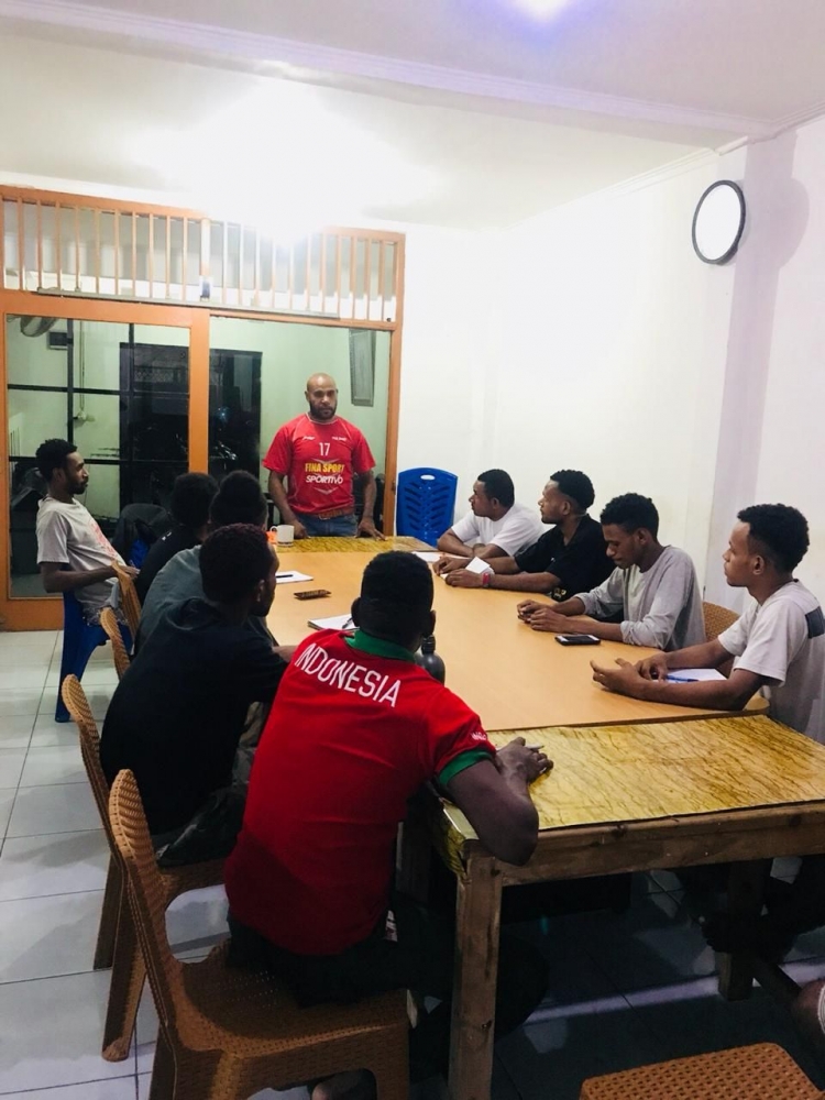 Diskusi bersama Mahasiswa Unsurya Halim Jakarta Selatan. (Dok.MethoKossy)