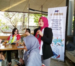 Noneng Komara/foto dok pribadi