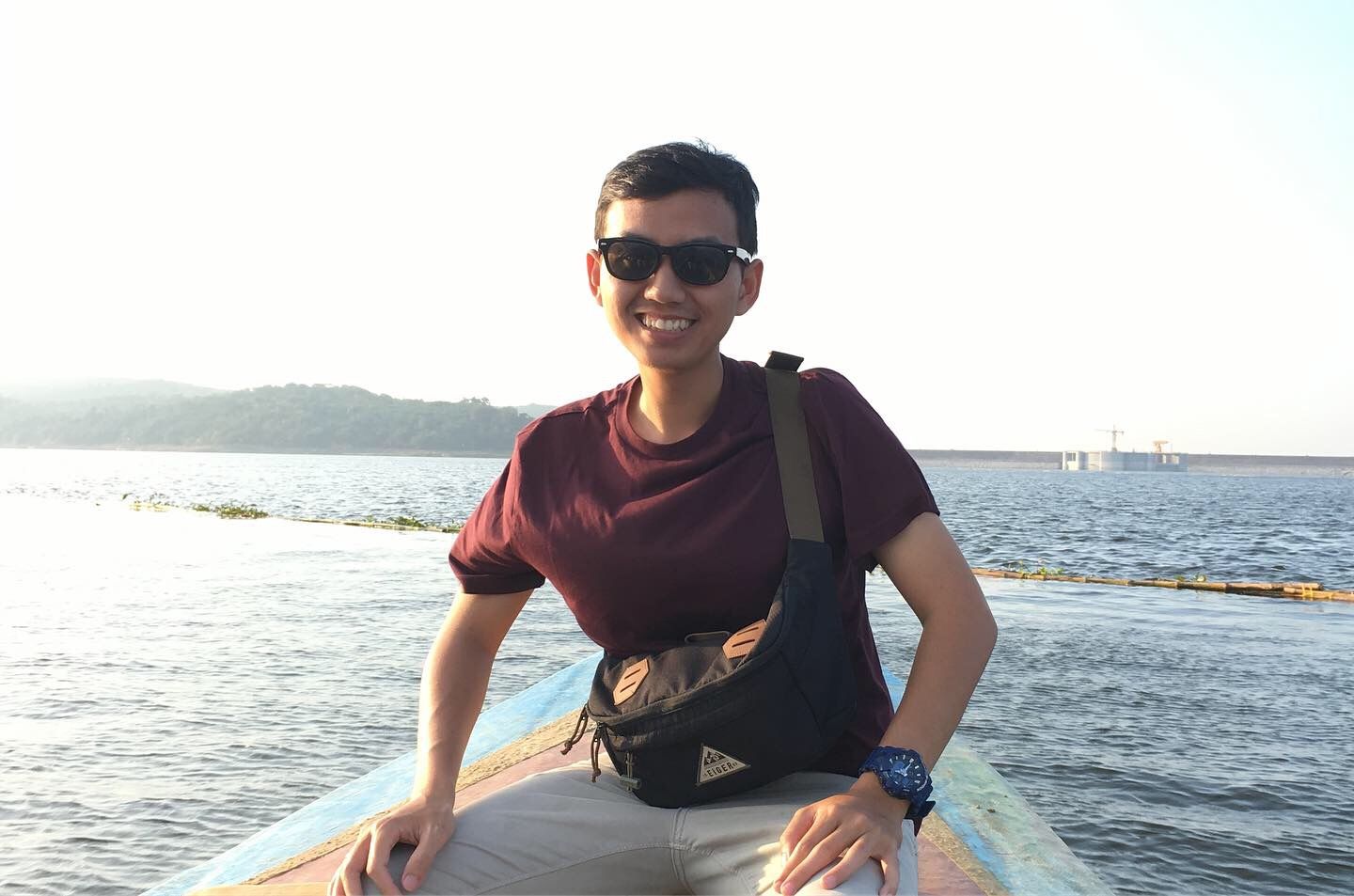 serunya naik kapal berkeliling waduk Jatiluhur, serasa di lautan padahal ini di waduk (dok. pribadi)