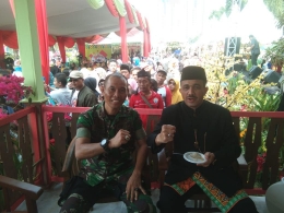 Danramil 02/Matraman Mayor Inf Ahmad Yuono bersama Walikota Adm. Jakarta Timur H.M. Anwar