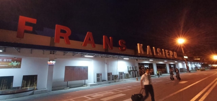    Bandara Frans Kaisiepo Biak di pagi hari | Dokpri