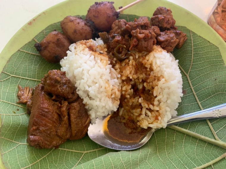 Sedapnya Nasi Jamblang Bu Nur Di Cirebon Halaman All Kompasiana Com