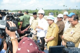 Presiden Jokowi Saat meninjau Tahura bukit soeharto Kaltim Dalam rangka pemindahan ibukota RI | Dokpri