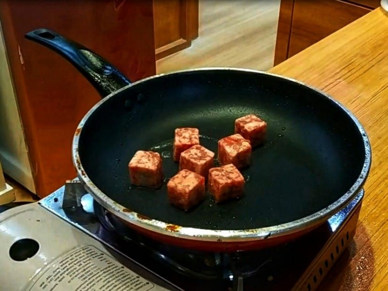Saikoro Beef Steak (dok. penulis)