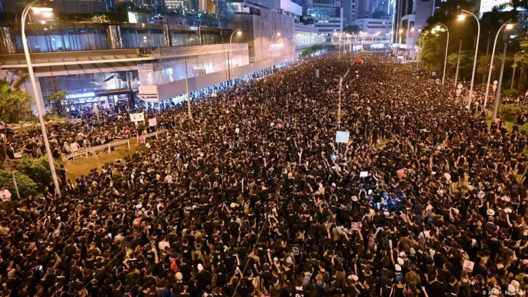 Gerakan pro Demokrasi Hongkong. Sumber: INNN.CA