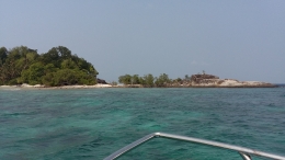 Pulau Rengek di Kepulauan Anambas (Dokumen Pribadi).