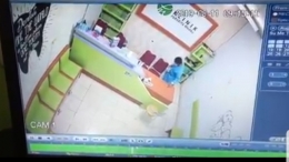 Pelaku pencurian di Klinik parakita terekam CCTV. Dokpri