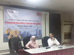 Pembahasan Mengenai Konten Marketing oleh Bapak Iskandar Zulkarnain, CO Founder Kompasiana (Dok. Foto: Pribadi)