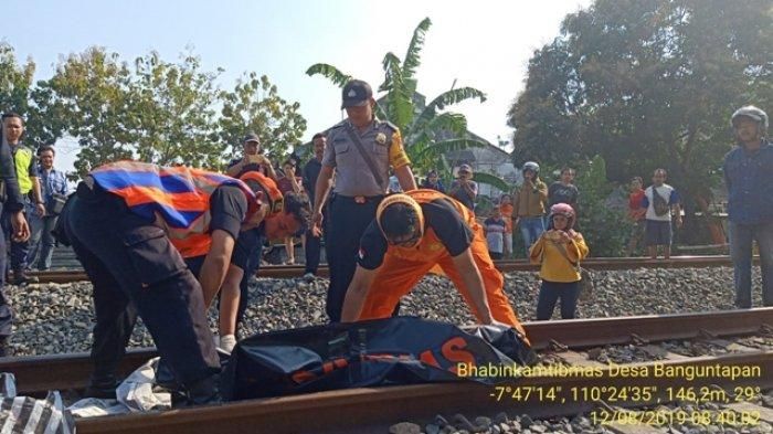 Seorang wanita tertabrak kereta api di perlintasan kereta api dusun Jomblang, RT02 Karangbendo, Banguntapan, Bantul, Senin (12/8/2019) sekira pukul 08.30 WIB. (Dok.Istimewa)