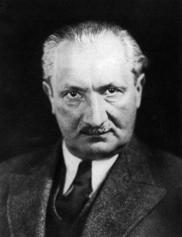 Martin Heidegger, seorang filsuf Jerman.(sumber foto: newyorker.com)