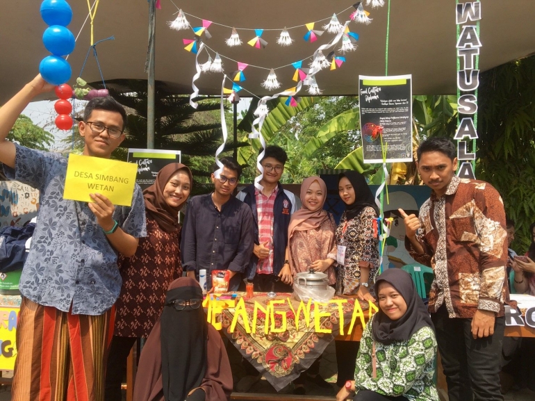 Tim II KKN UNDIP 2019 Desa Simbang Wetan dengan Progam unggulanya Food Culture Diplomat