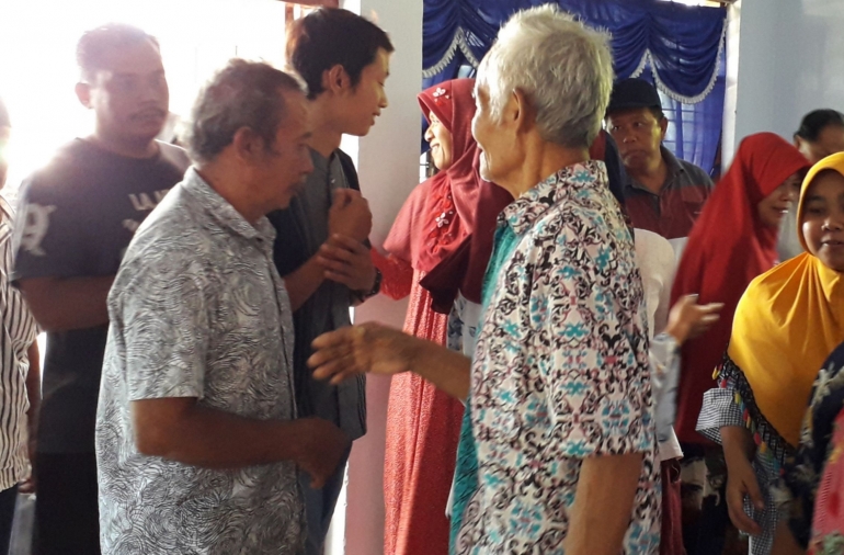 Warga Dusunasri bersilaturahim pada Lebaran Kemerdekaan. dok pri