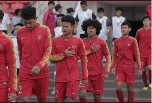 Timnas U18 bersiap menghadapi Malaysia pada Semifinal AFC Cup U-18. Gambar dari @timnasu18_ina