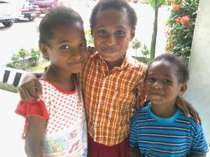 Ket.foto:anak anak Papua ini,Silvia,Diana dan Glory,adalah juga anak anak kita/dokpri