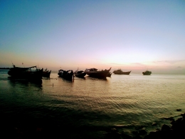 Senja di Tanjung Pendam. Sumber: Dok. Pribadi