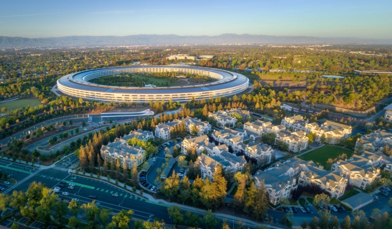 Wilayah Silicon Valley, Amerika Serikat. Tampak markas baru Apple berbentuk lingkaran (nationswell.com)