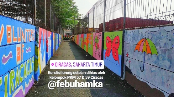 Keadaan lorong yang penuh warna menjadi daya tarik bagi anak-anak, Foto: Dok. Pribadi