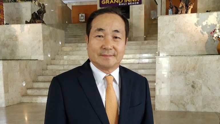Profesor Jang Youn Cho | Gambar: fajar.co.id