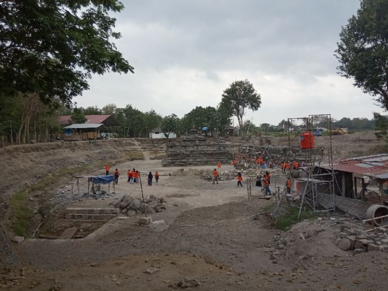 Candi Kedulan masih dalam proses. Dokpri