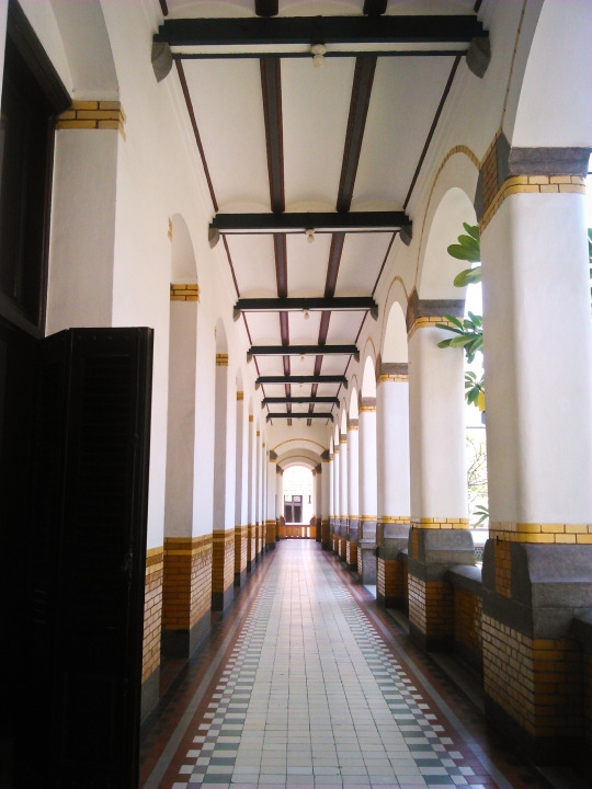 Lorong bangunan untuk Pegawai Belanda