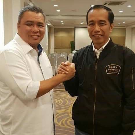 Ahmad HM bersama Presiden Jokowi. Doc Ahmad Ali