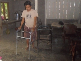 Baedhowi, lelaki tangguh yang selama 10 tahun lumpuh (Foto: dok pri)