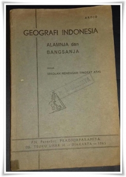 Buku Geografi Indonesia, 1965 (Dokpri)