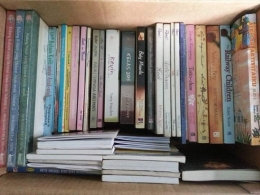 Koleksi buku penulis. Photo by Ari