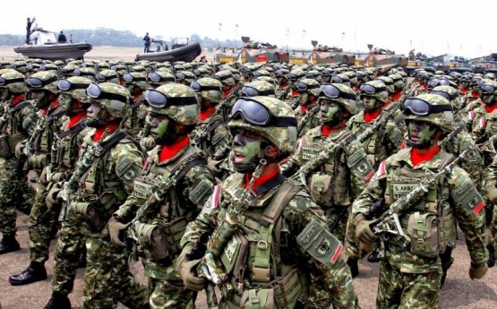 Pasukan Kostrad yang selalu siaga menjaga ibukota selain Kodam Jaya dan unit Infanterinya. sumber: kabarsumatera.com